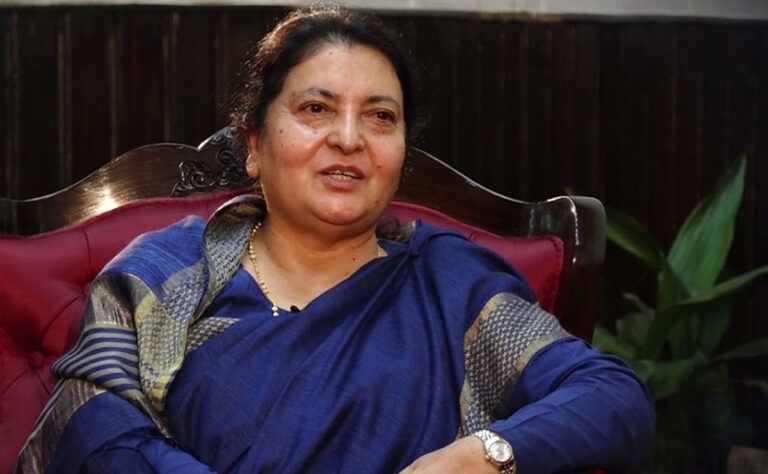 सविधान भित्रैबाट निकास खोज्न पूर्व राष्ट्रपति बिद्या भण्डारीको आग्रह
