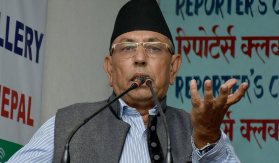 सरकारको कदम अधिनायकवादको पूर्वसंकेत हो : उपकुलपति कोइराला