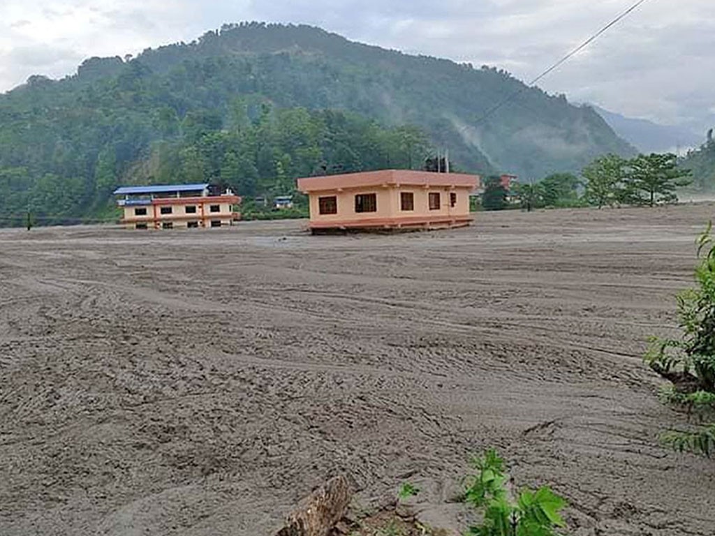 बाढीपहिरोको कारण बुझ्न विज्ञको टोली मेलम्ची जाँदै