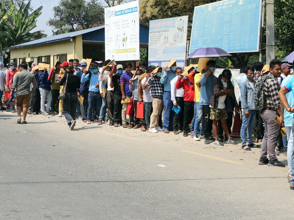 मनाङमा म्यादी प्रहरी भर्ना : मागभन्दा आवेदन दिने न्यून