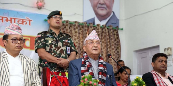 बालबालिकालाई खोजी खोजी विद्यालयमा भर्ना गर्न प्रधानमन्त्रीको निर्देशन