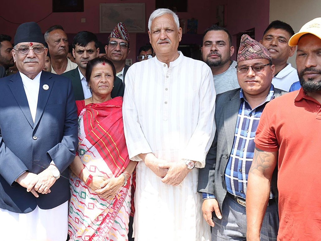 लेखराज भट्टको घर ४० वर्षदेखि आफ्नो पनि भएको प्रधानमन्त्री प्रचण्डको दाबी
