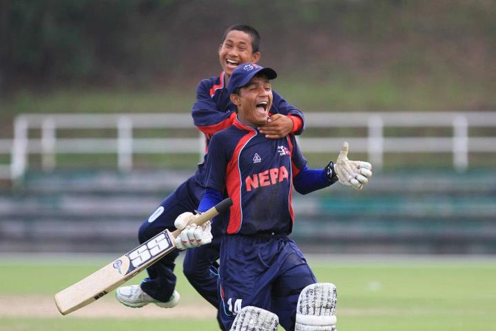 एसिसी यु १६ क्रिकेटः मलेसियालाई पराजित गर्दैै नेपाल फाइनलमा