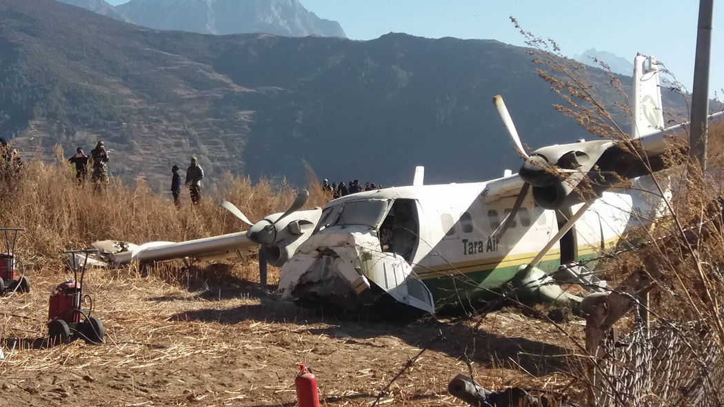 उड्नेक्रममा तारा एयरको विमान दुर्घटना, चालकसहित चार घाइते 
