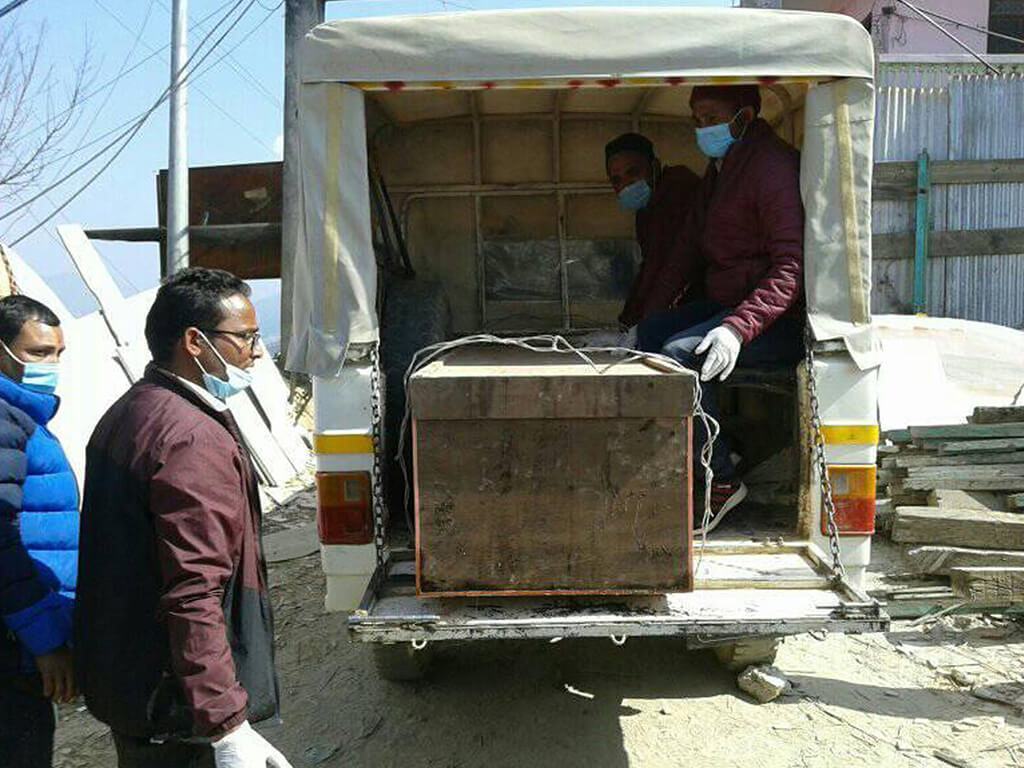 भागरथीको शव आफन्तले बुझे, महाकालीमा दाससंस्कार
