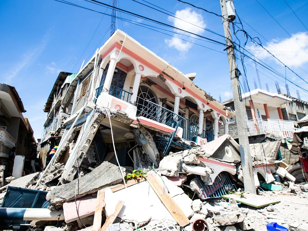 हाइटीमा भूकम्पबाट ज्यान गुमाउनेको संख्या १,९४१ पुग्यो