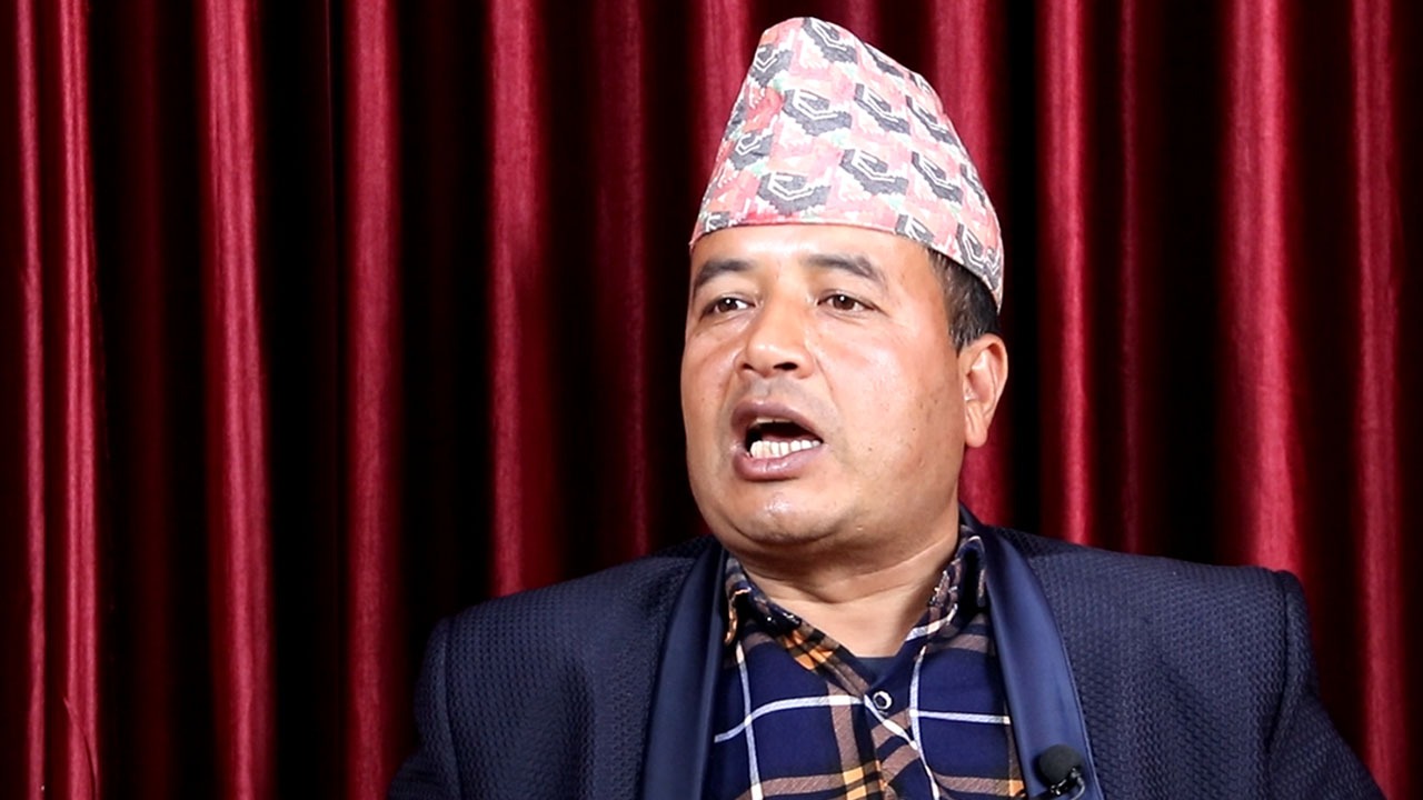 साइबर ब्यूरोमा महेश बस्नेतको डेढ घण्टा बयान, सरकारी वकिलको निर्देशनमा लेखित जवाफ
